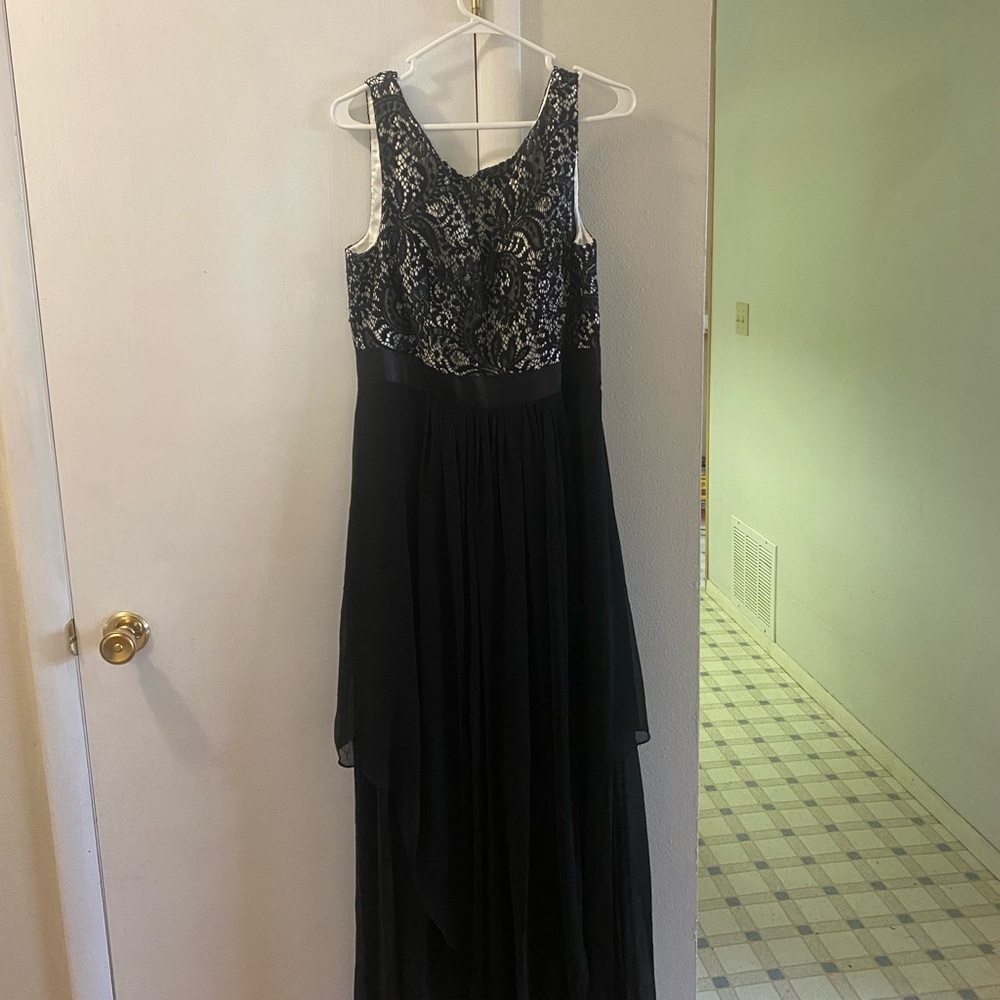 Gown worn once